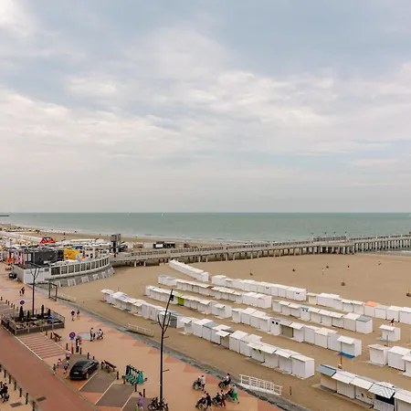 Cosy Beachfront With Great Sea View Διαμέρισμα Blankenberge